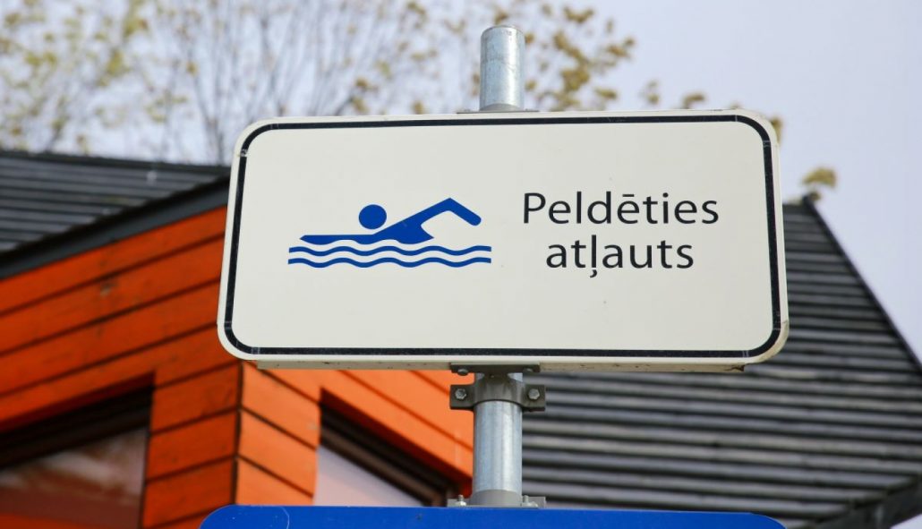Peldeties atļauts
