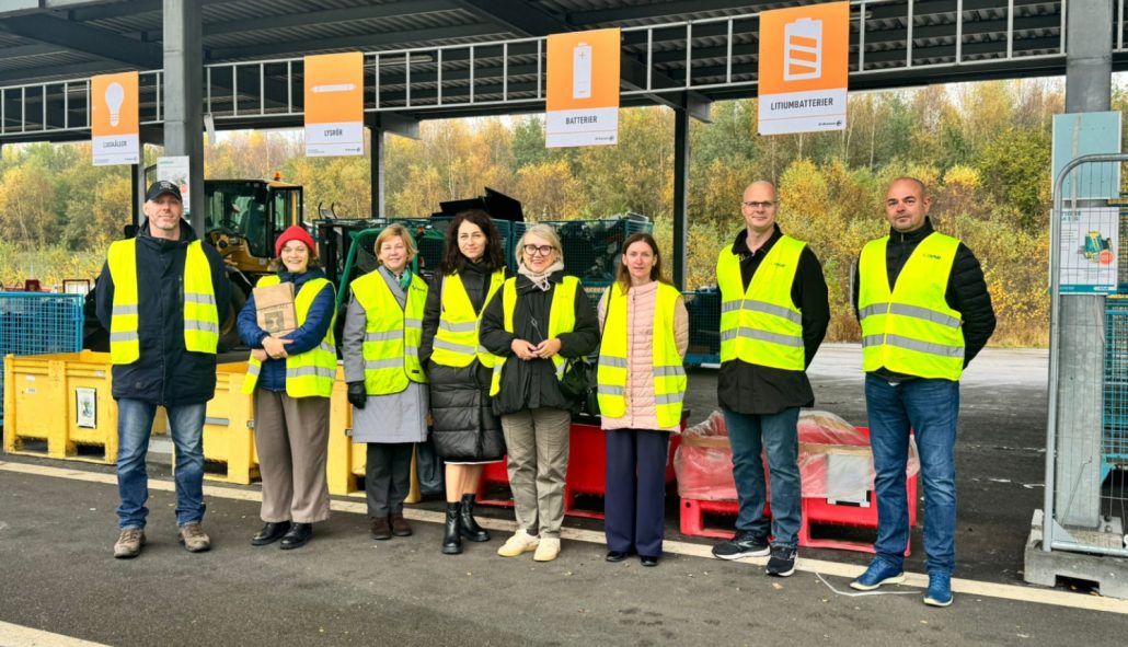 Latvijas pašvaldību pārstāvji pieredzes apmaiņas vizītē Zviedrijā, pašvaldību delegācija apgūst Ziemeļvalstu aprites ekonomikas pieredzi Dānijā un Zviedrijā