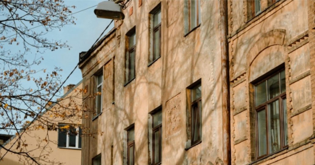 Rīgas pašvaldība maina īres līgumu slēgšanas kārtību privatizējamiem dzīvokļiem